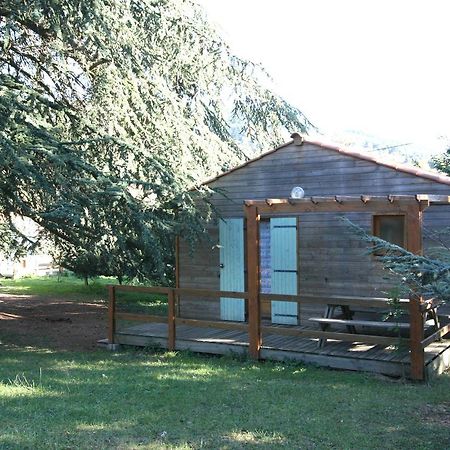 Les Chalets Du Domaine Des Soyeux Saint-Julien-Molin-Molette Eksteriør billede