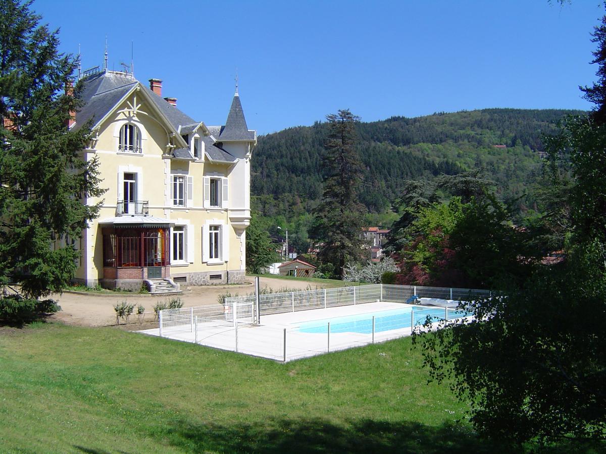 Les Chalets Du Domaine Des Soyeux Saint-Julien-Molin-Molette Eksteriør billede